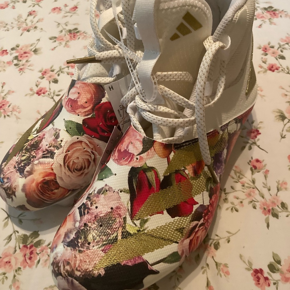 adidas White and Gold Floral Athletic Shoes for Women’s and men’s